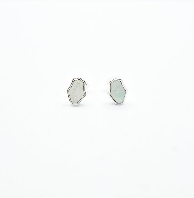 Arete Mano Blanca Opalo